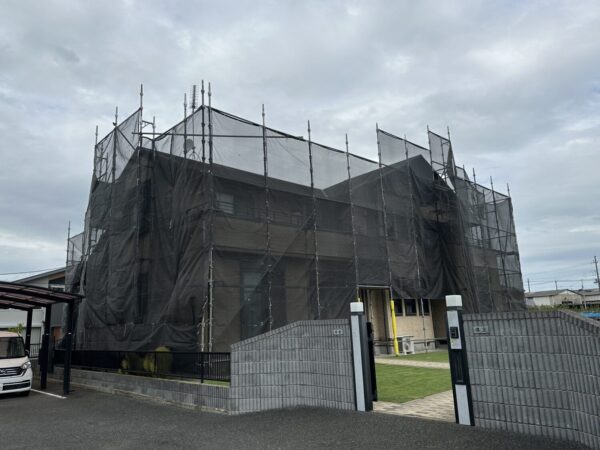 今回、つくば市方面で、ご依頼頂きました、足場工事です。